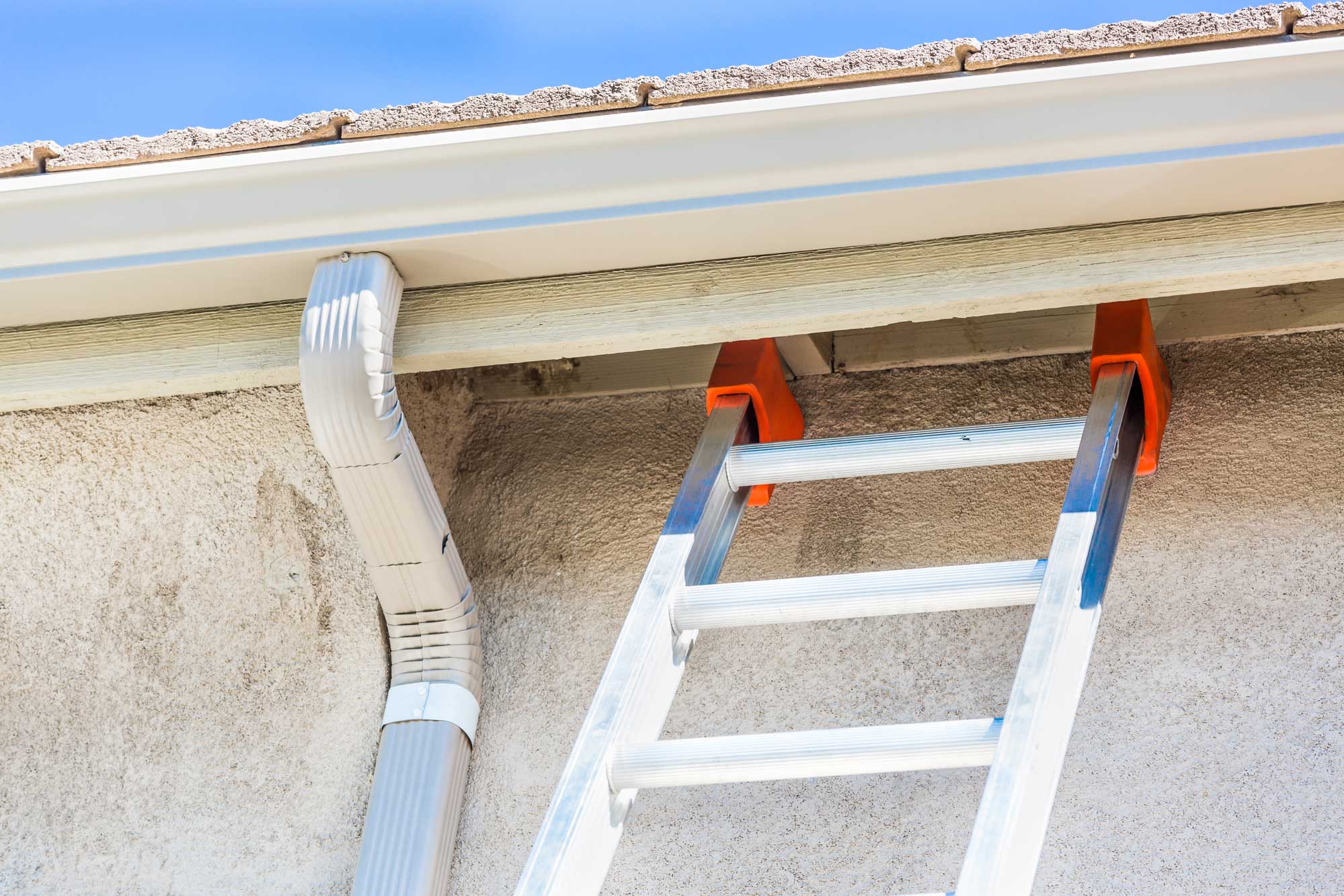 gutter replacement cost in Cape Coral